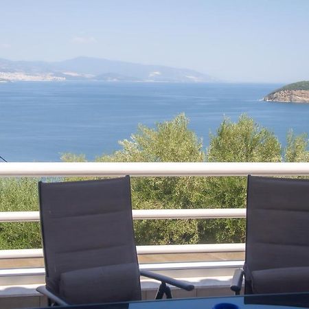 Maria Olive And Sea Villa Nea Iraklitsa Exterior photo